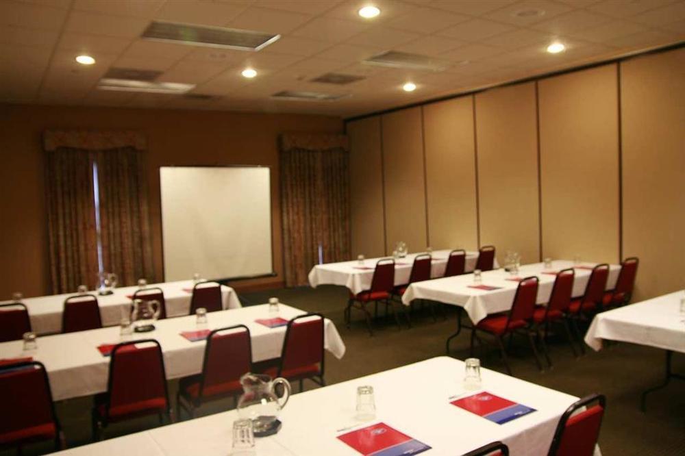 Hampton Inn Saint Robert Facilities photo