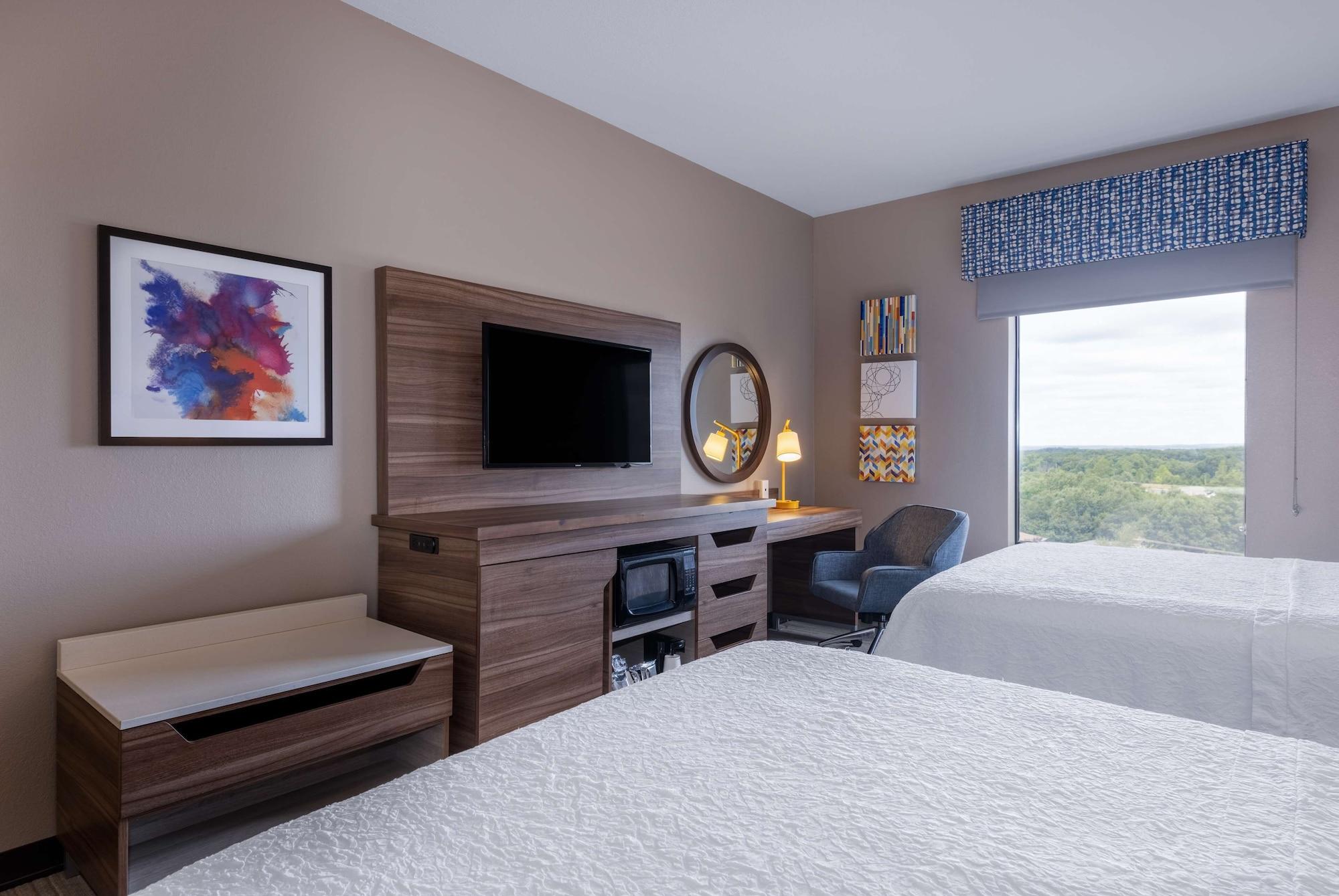 Hampton Inn Saint Robert Exterior photo