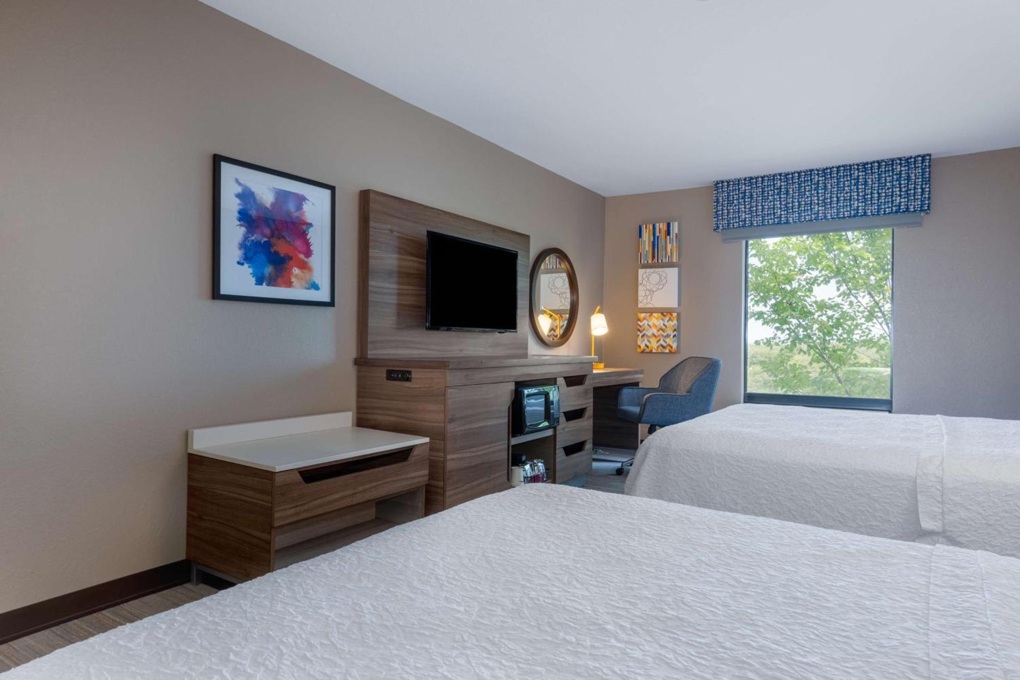 Hampton Inn Saint Robert Exterior photo